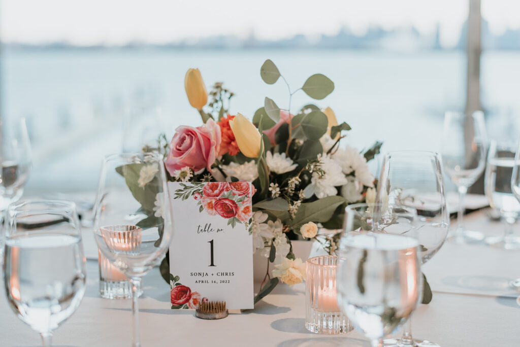 bringing-a-beautiful-city-wedding-to-life-09